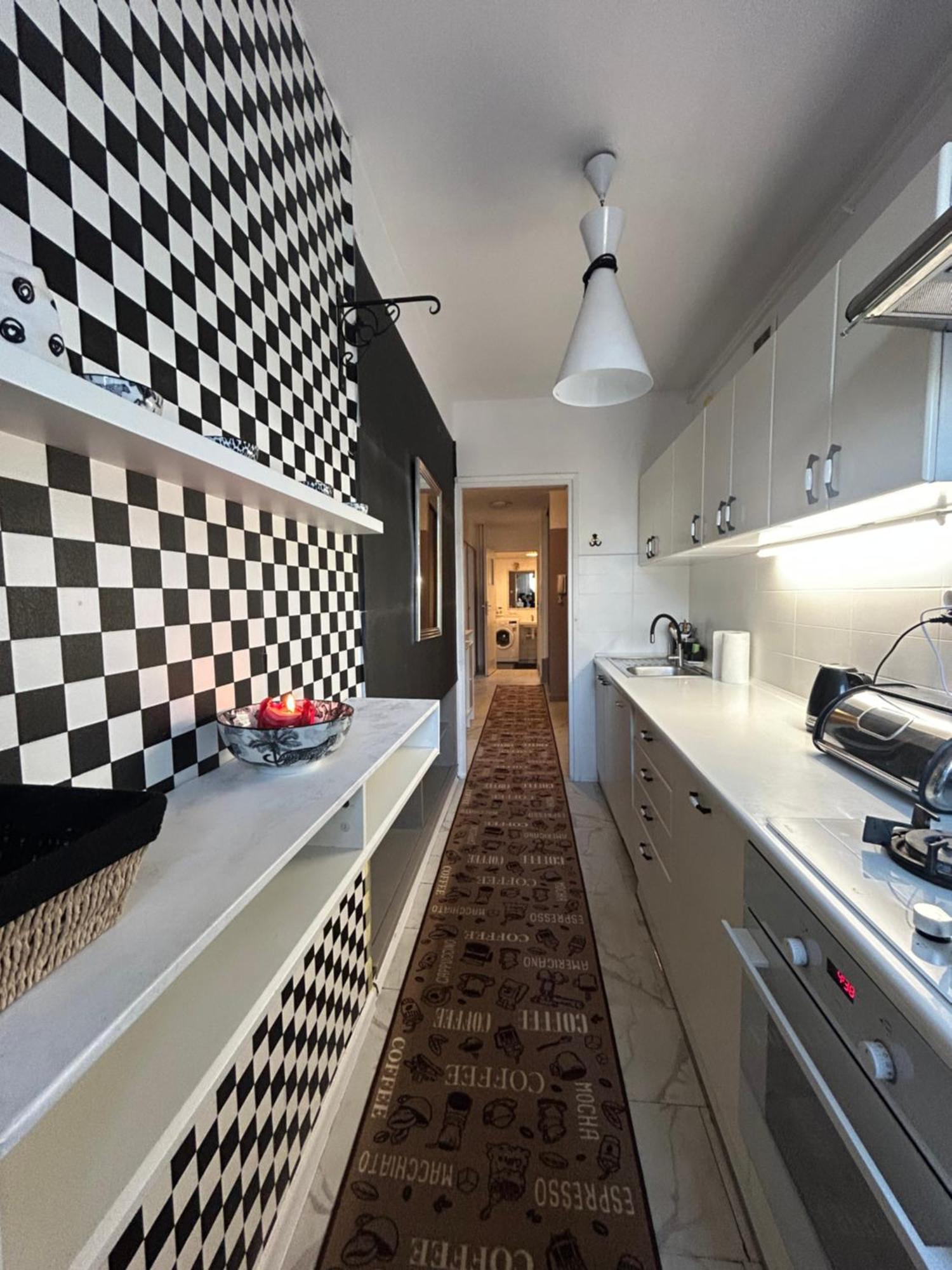 Perfect Location Two Bedrooms With Balkony Varsovie Extérieur photo